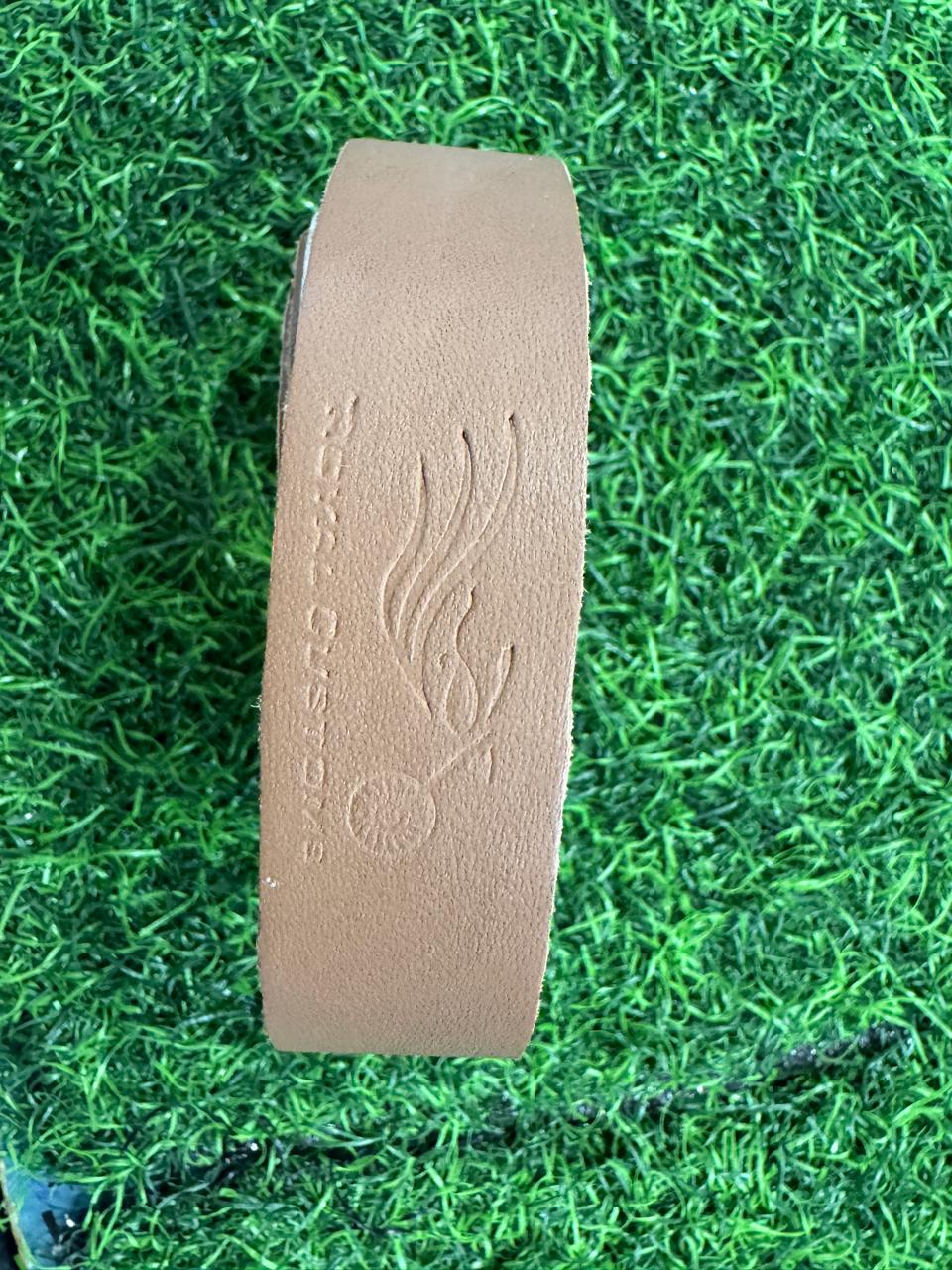 ROYAL CUSTOMS LEATHER GRIPS