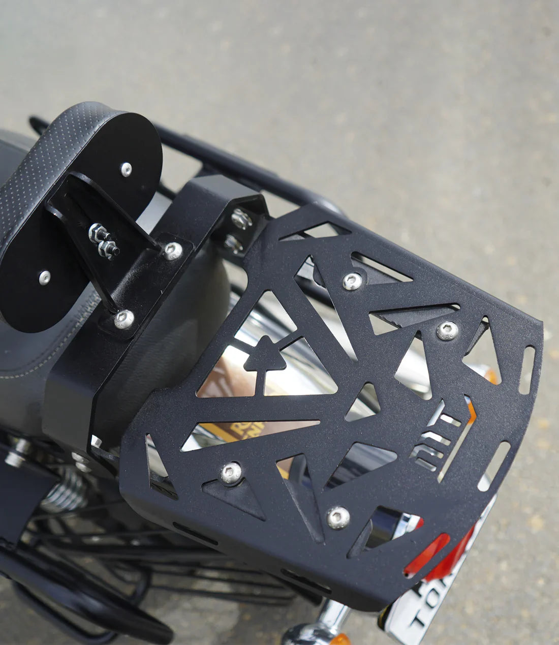 BACK CARRIER FOR CLASSIC REBORN