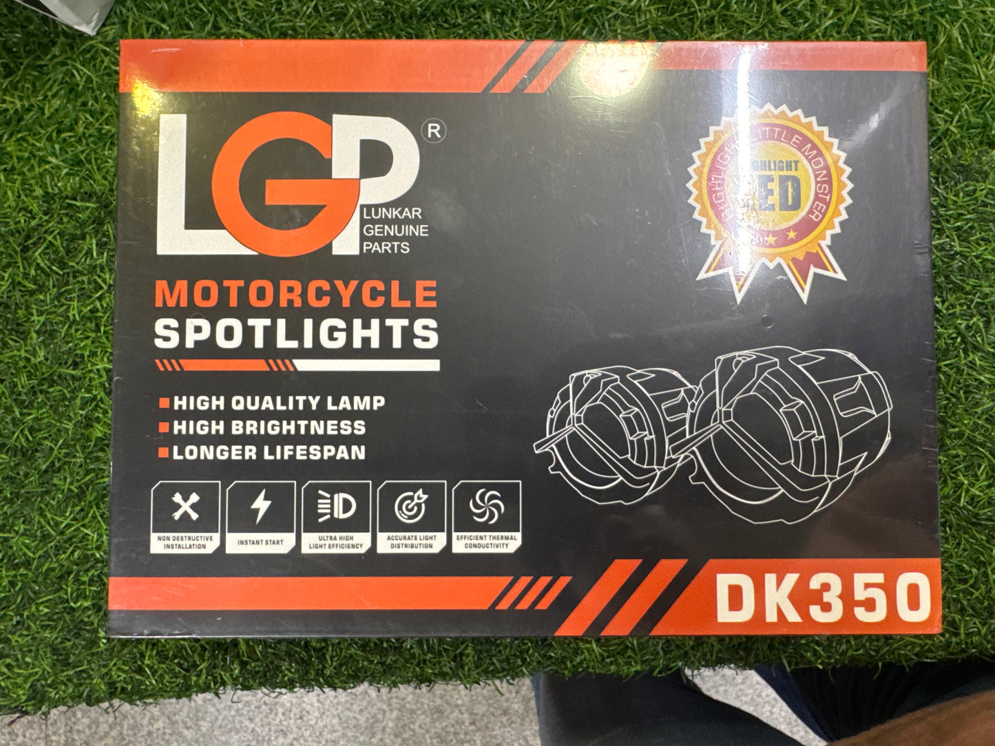 LGP DK350 lights