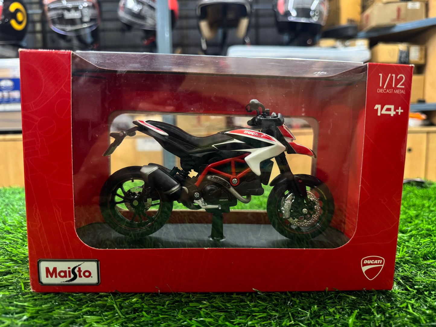Ducati Hypermotard SP 1:12 Maisto licensed Scale Model bike collectible