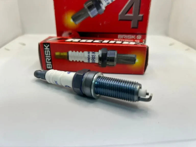 BRISK Silver Racing Spark Plug for Maruti Baleno / Ignis / Fronx / Dzire & Hyundai i10 / Aura / Venue 1.2 / Creta 1.6 / X’cent / Verna & Tata Nexon / Tiago / Tigor / Punch & Kia Sonet / Seltos – (QR15LS)