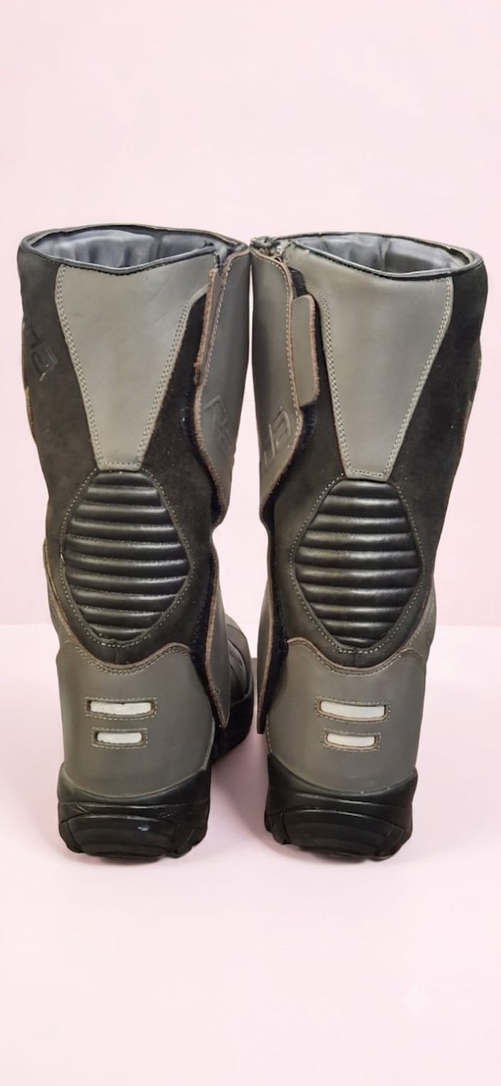 RAIDA EXPLORER LONG BOOTS GREY (MFG- 06/23)