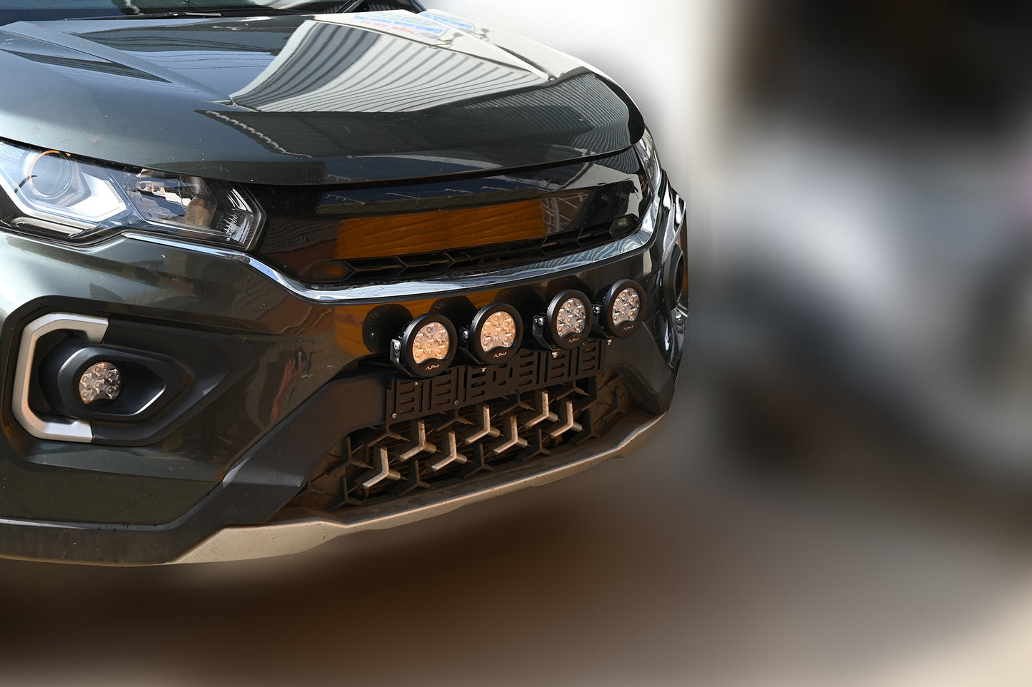 MADDOG 4 wheeler Number Plate Clamp for 4 Lights