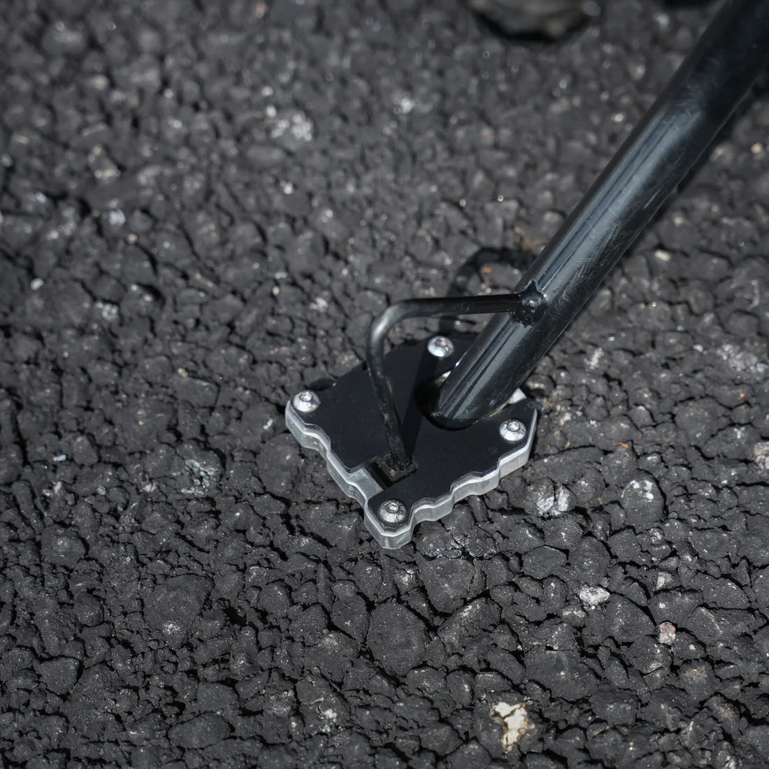 SIDE STAND EXTENDER FOR HERO XPULSE 210