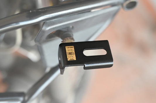 Mad Dog Universal Headlight Clamp