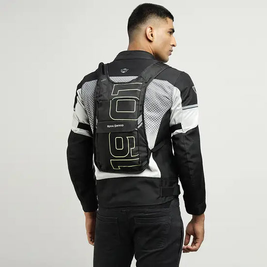 WATER TRAIL BACKPACK - BLACK