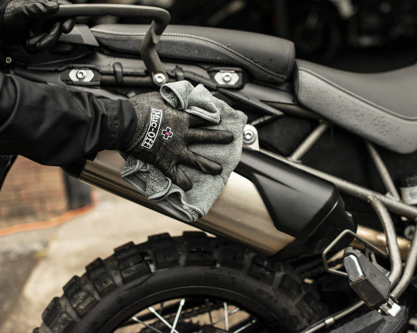 Muc Off Premium Microfibre Polishing Cloth