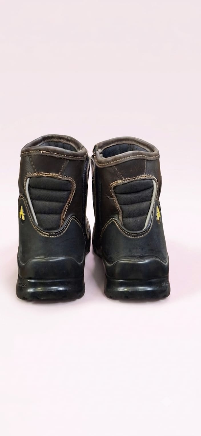 ORAZO PICUS RIDING WATERPROOF BOOTS BROWN (MINOR DISCOLOUR)
