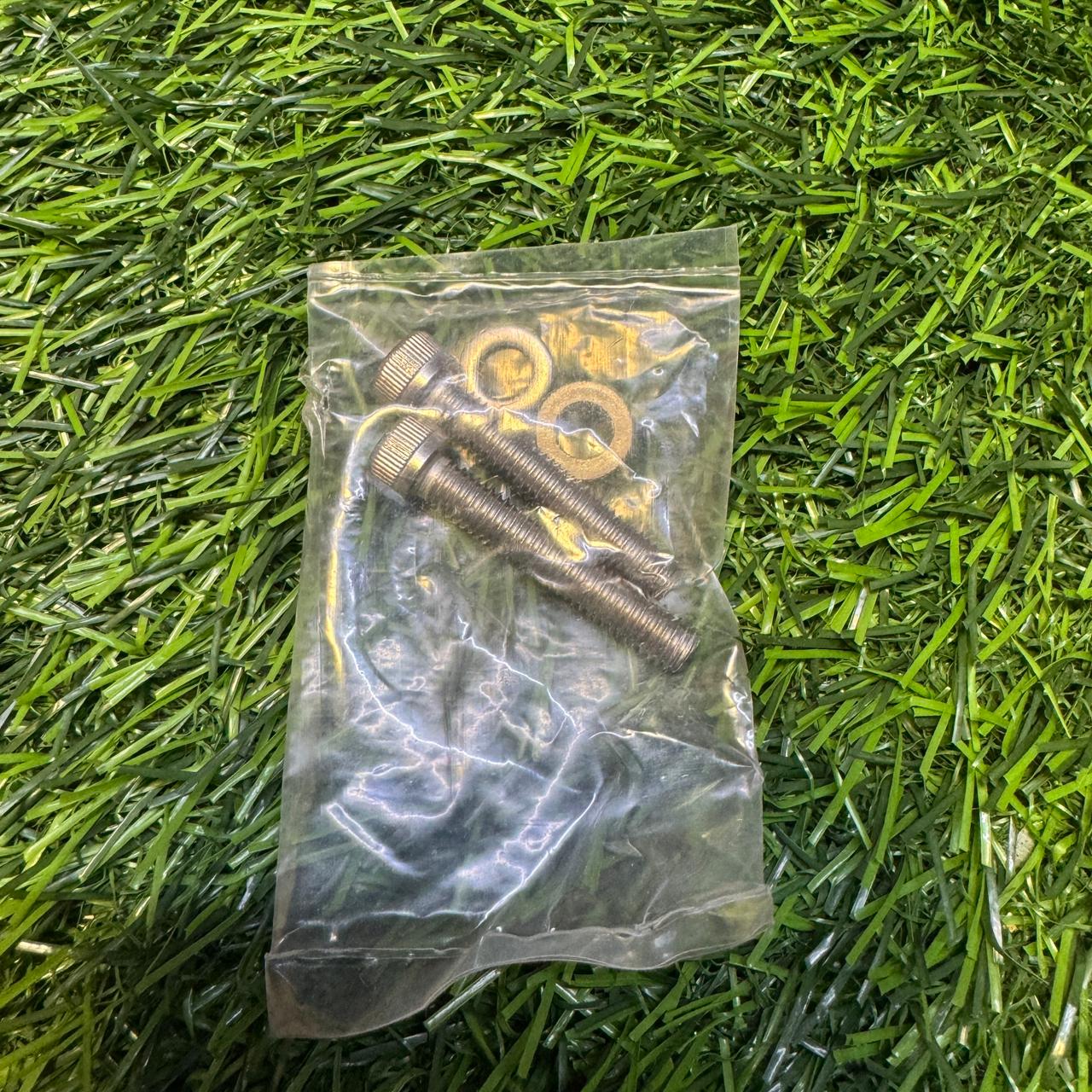 2 SQUARE PADDOCK STAND SPOOLS M10