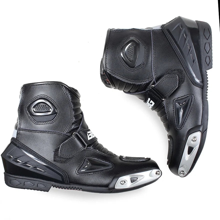 ANKLE BOOT
