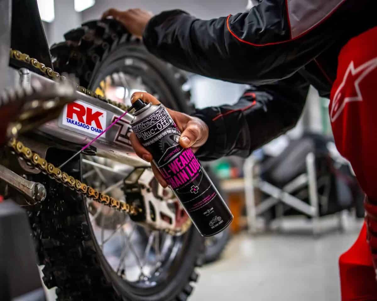 Muc Off Motorcycle Chain Care Kit (21069)