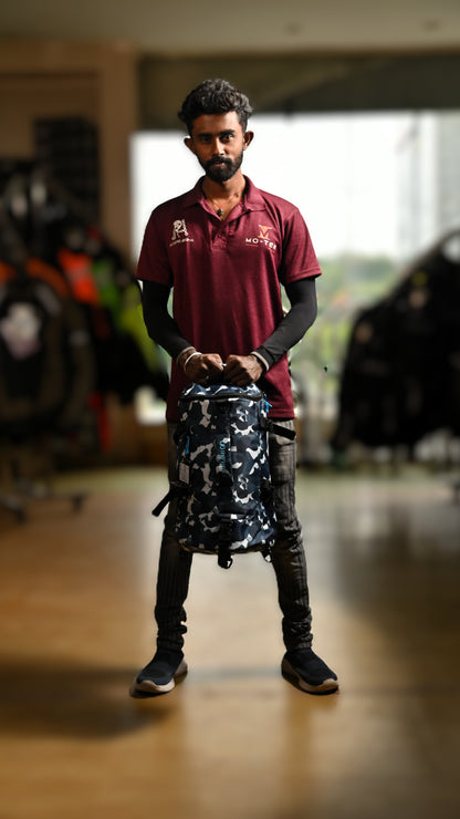 INFINITI DUFFLE BAG CAMO SMALL - 15LITRES