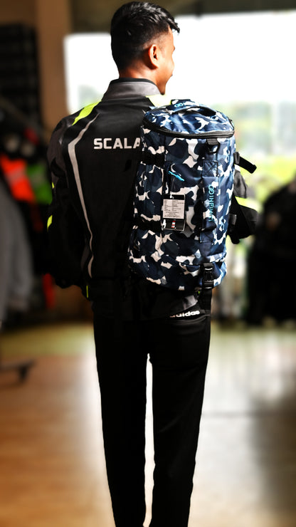 INFINITI DUFFLE BAG CAMO SMALL - 15LITRES