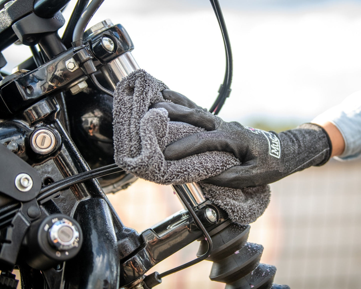 Muc Off Premium Microfibre Polishing Cloth