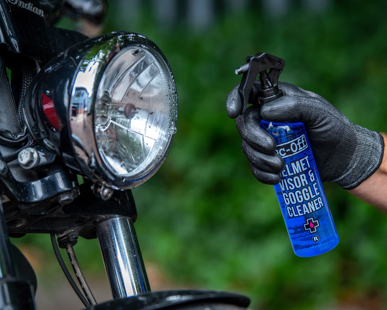Muc Off Helmet Visor & Goggle Cleaner 250ml