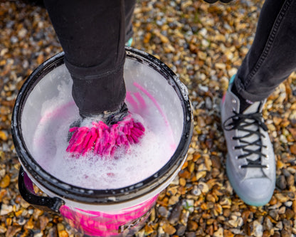 Muc Off 2in1 Chenille Microfiber Wash Mitt