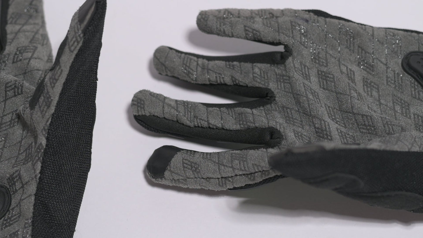 BSDDP GLOVES WITH HARD KNUCKLES AND SLIDERS