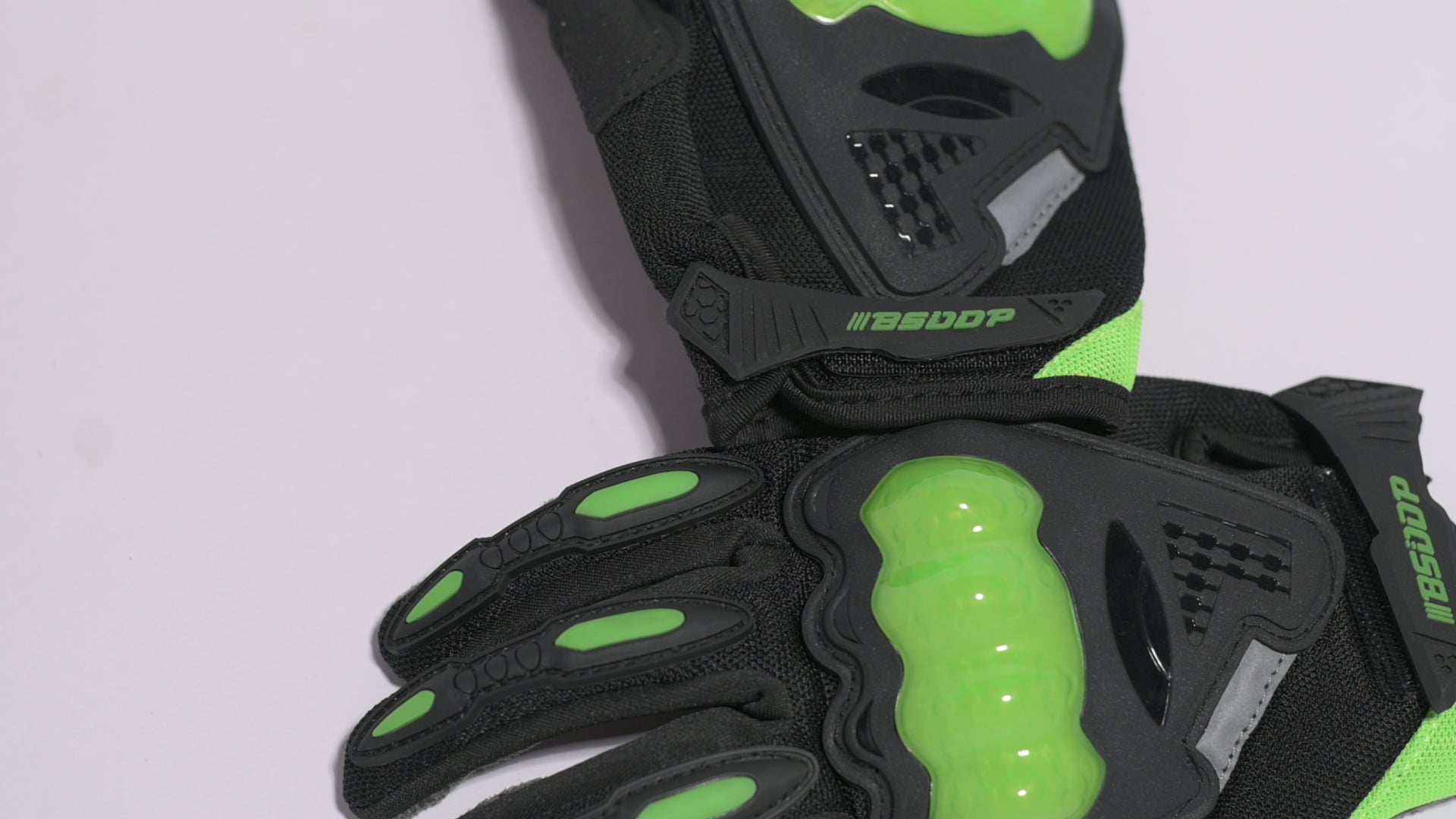 BSDDP GLOVES WITH HARD KNUCKLES AND SLIDERS