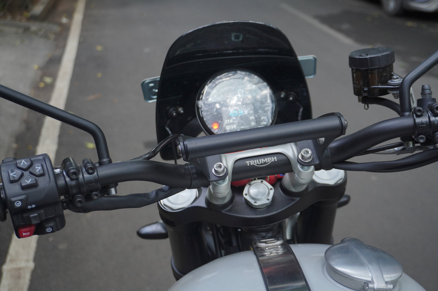 TRIUMPH SCRAMBLER 1200 GPS MOUNT
