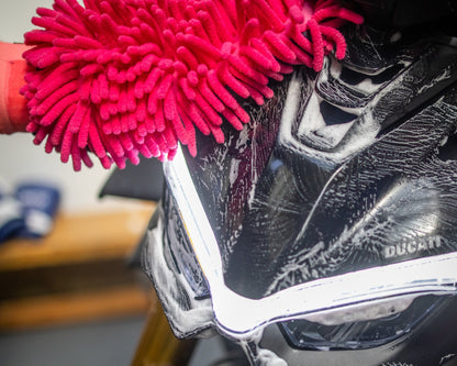 Muc Off 2in1 Chenille Microfiber Wash Mitt