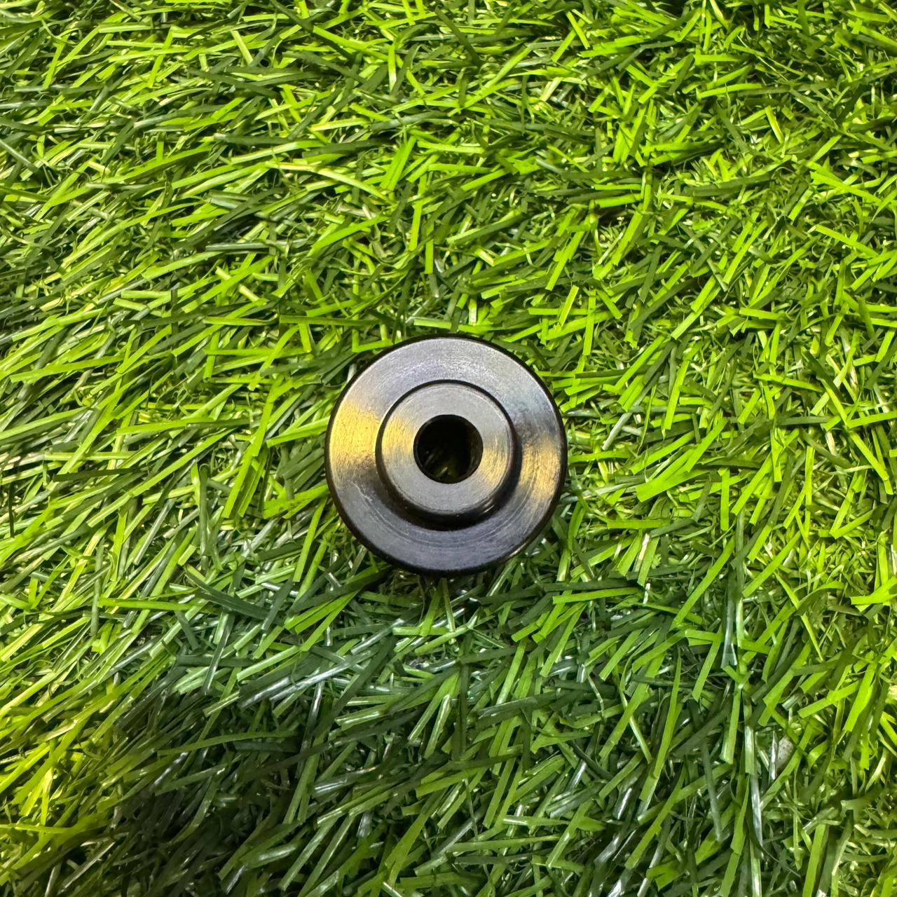 2 SQUARE  PADDOCK STAND SPOOLS M6