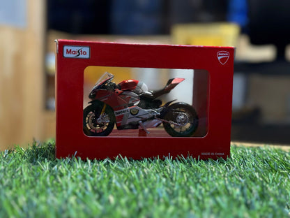 Ducati Panigale V4 S Corse 1:18 Maisto Scale Model bike collectible