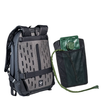 CARBONADO GT3 Hydration Bladder Holder