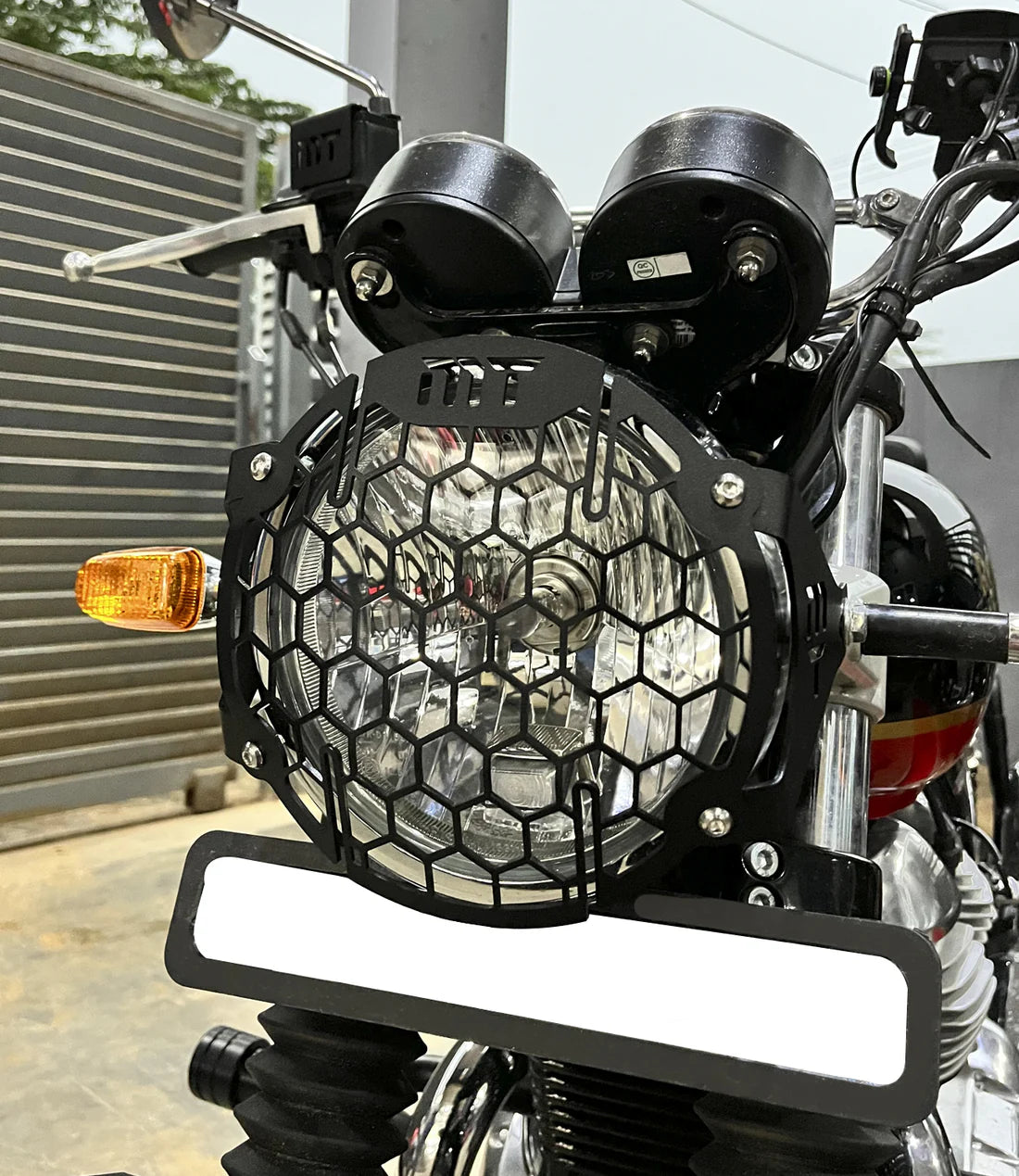 HEADLIGHT GRILL FOR INTERCEPTOR 650