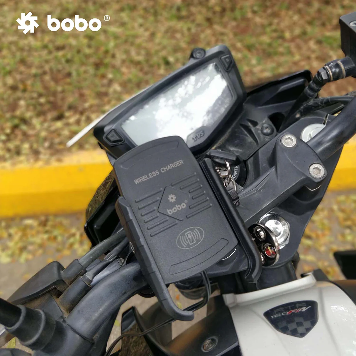 BOBO BM6 - Fast 15W Wireless Charger