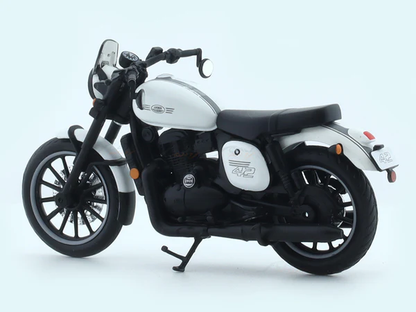 Jawa 42 White 1:18 Maisto licensed diecast scale model bike collectible