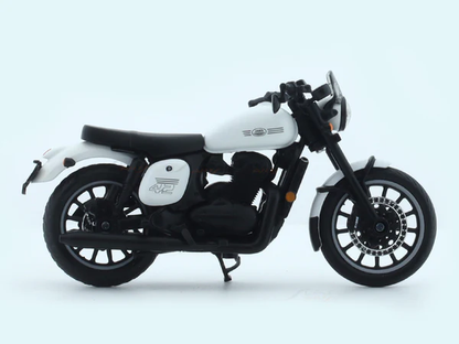 Jawa 42 White 1:18 Maisto licensed diecast scale model bike collectible