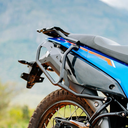 X PULSE 210 SADDLE STAY