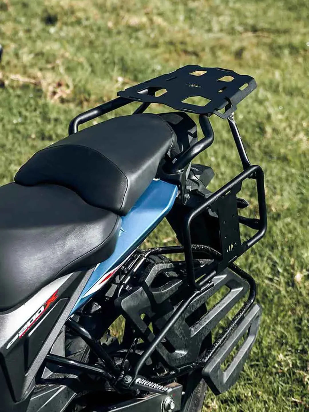 Legundary Cb200x Poseidon Saddlestay with carrier